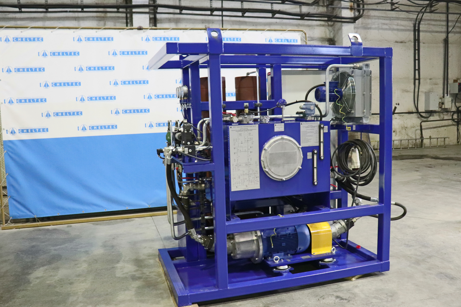 Агрегат с рекуперацией энергии для зарядки азотом пневмогидравлических аккумуляторов и газовых баллонов