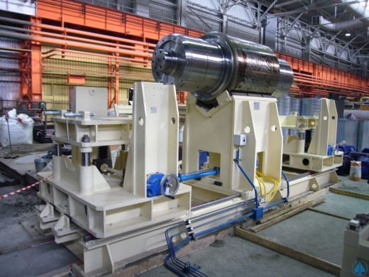 Стенды для сборки-разборки рабочих валков