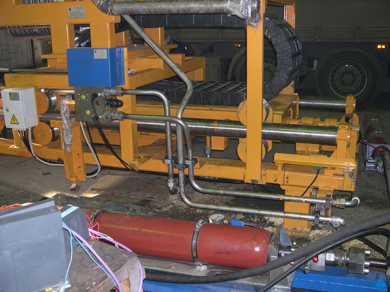 УрИЦ запустил модернизированную прессопрокатную линию. На ОАО «Евраз-НТМК», г. Нижний Тагил полностью запущена в работу прессопрокатная линия колес фирмы SMS Meer.